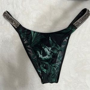 Victoria’s Secret shine strap panty - Brazilian